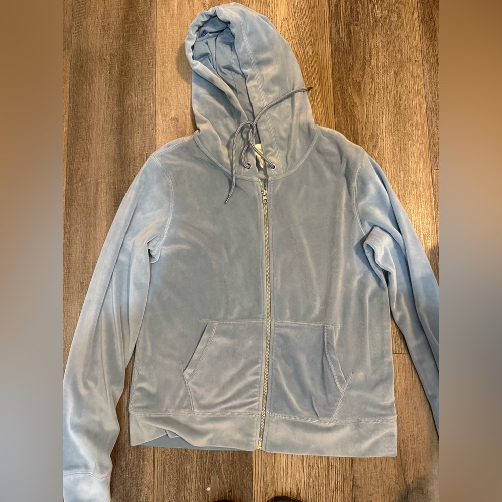 Light Blue Zip-Up Hoodie Size M